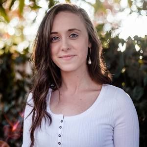 Meet your Posher, Macy